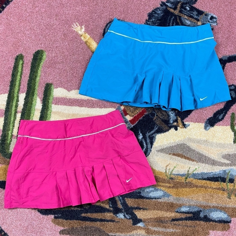 Nike Women's Mini Skirts - Blue and Pink